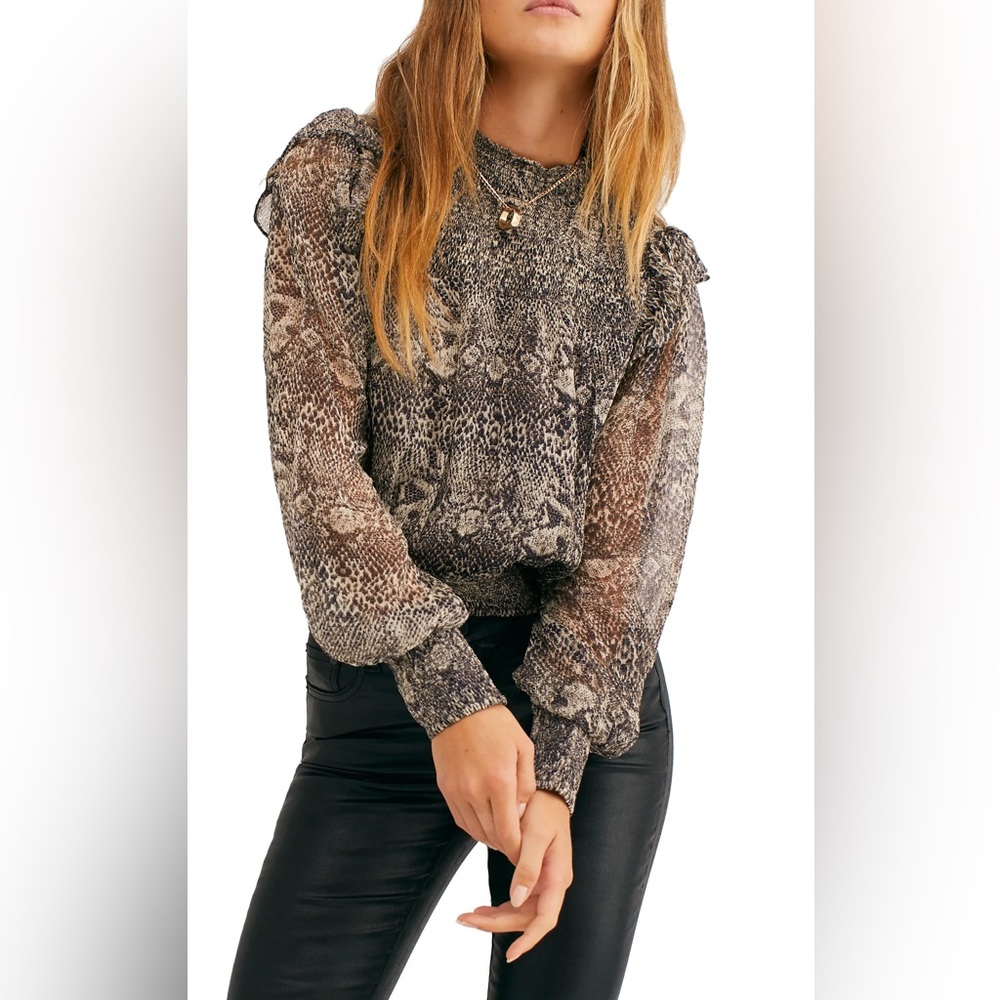 Free People Roma Smocked Sheer Reptile Print Blouse🖤